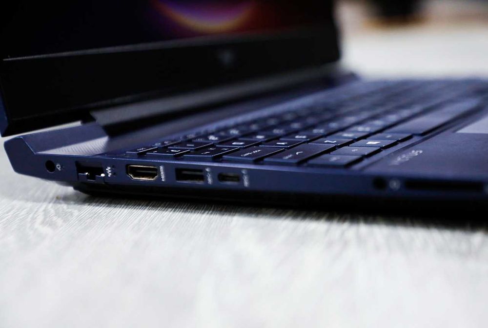 HP Victus 16 / RTX 3050 / 32GB RAM