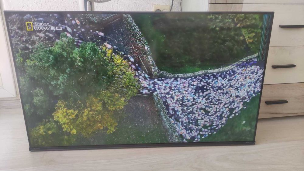TV Hisense 43,6'' 2025г 43A6Q ударен дисплей