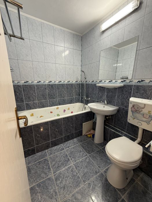 Apartament ideal familie – 4 camere, 2 balcoane, etaj 3, spațios