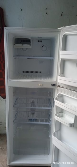 Холодильник LG  бу