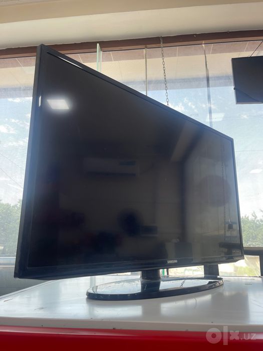 Телевизор плоский Samsung 43