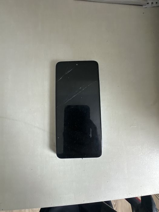 Редми нот 11с на запчасти есть обмен на айфон х,хр