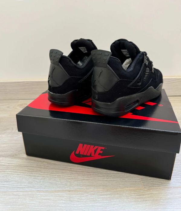 Jordan 4 black cats