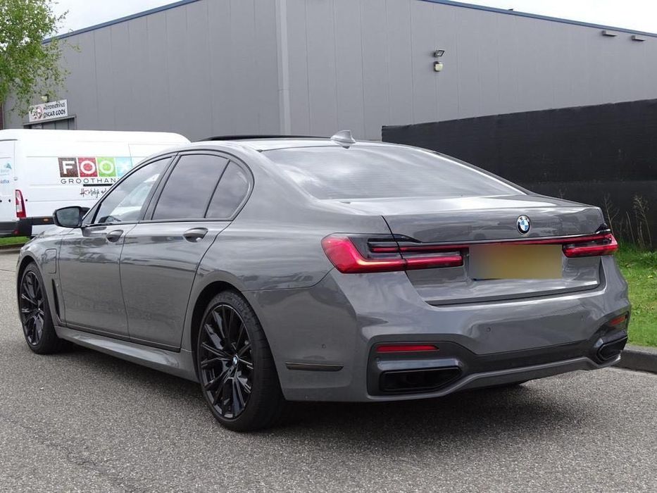 Bmw 745e 2019 400 cp m laser bowers trapa