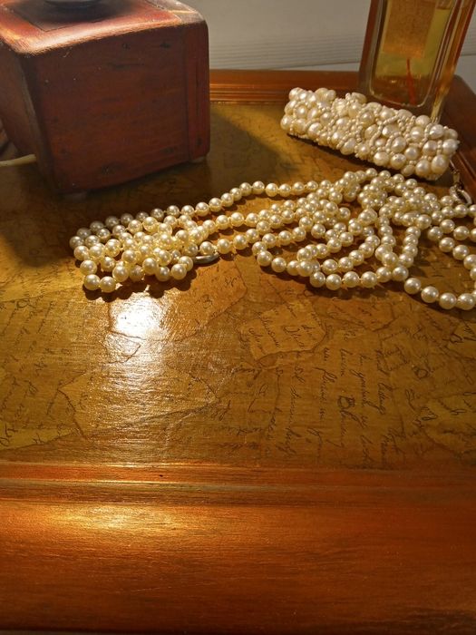 нестандартна арт масичка,нощно шкафче