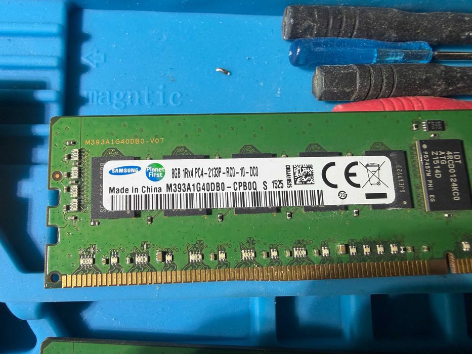RAM DDR4 ECC Server si Ram DDR4 Laptop