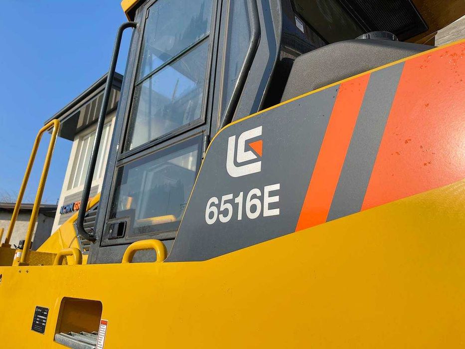 Пневмокаток 16 тонн Liugong 6516E. Kredit/Lizing