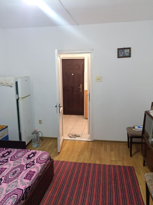 Inchiriere Camera, Etaj 3/4, 24mp, zona Penny Dragaica