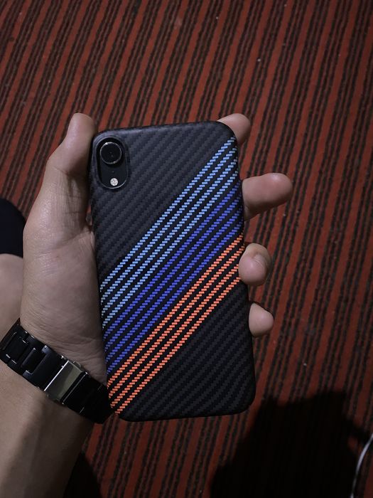IPhone xr 128/88