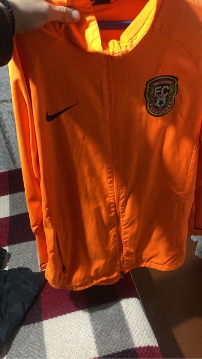 Дождевик Фк Шахтер