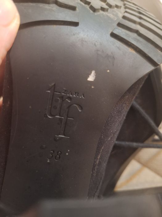 Cizme damă,Zara,noi,fara eticheta,nr 38