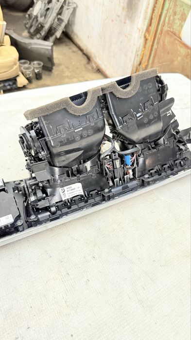 Dashboard Dash BMW 7 series F01  десен волан