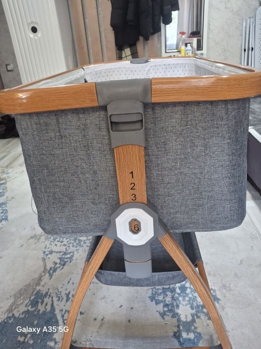 Продам детскую кроватку