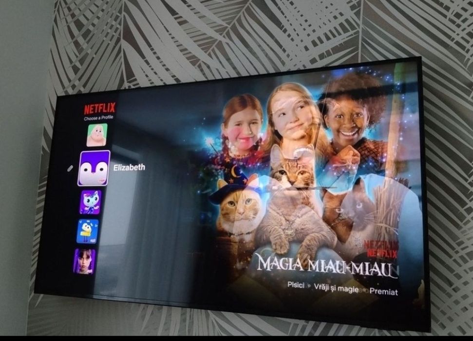 Televizor nou SAMSUNG 138 cm 55" 55 inchi Smart 4K Ultra HD