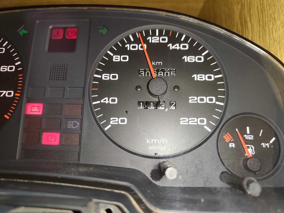 Километраж табло за Ауди 80 Б4