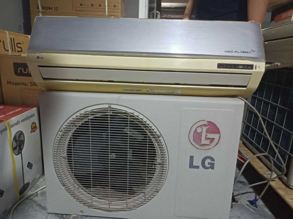 Кондиционер LG 12