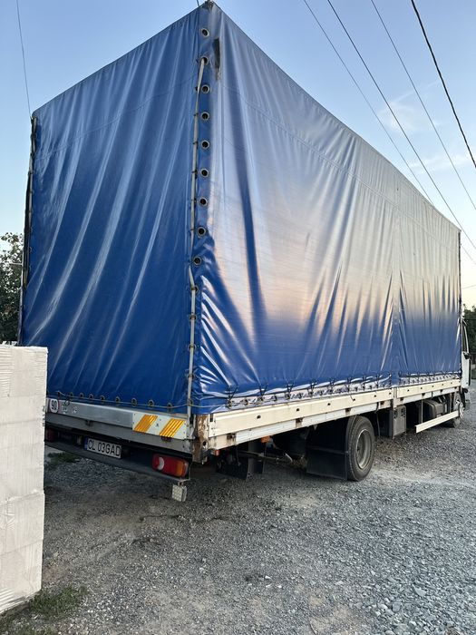 Camion Renault Midlum