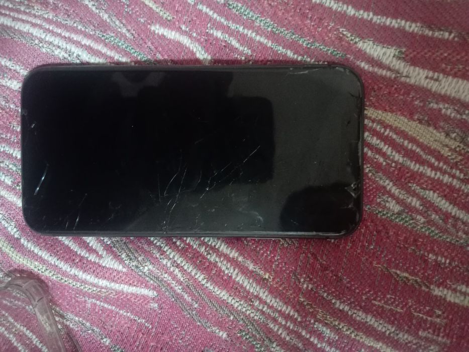 Айфон 11 обмен на 12 или хс