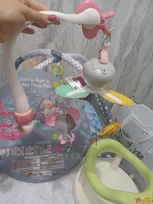 Продаётся фирменный дуга для кроватку и коляски