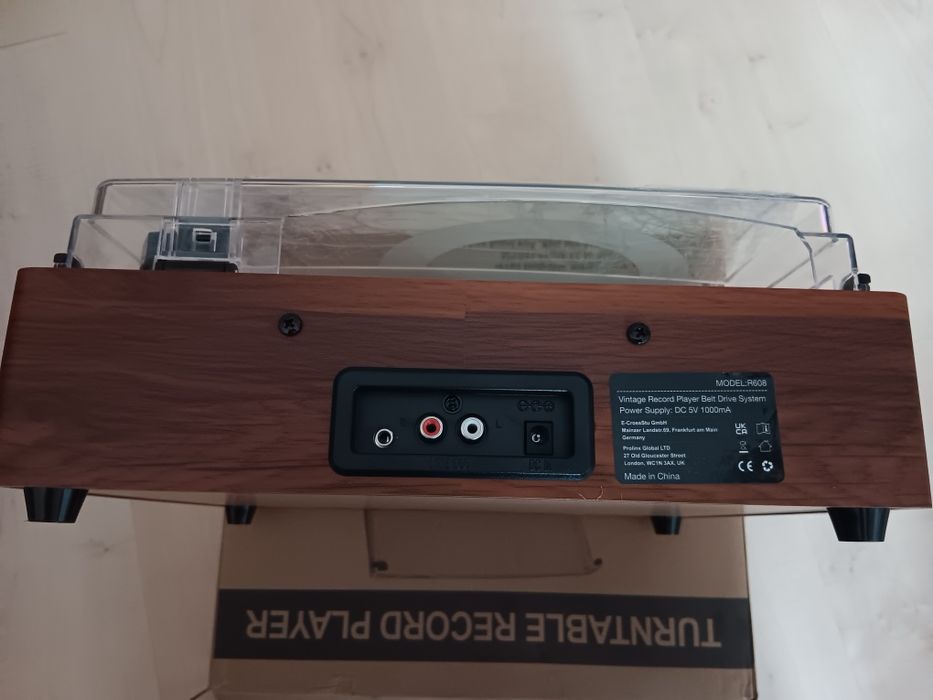 Грамофон (чисто нов)