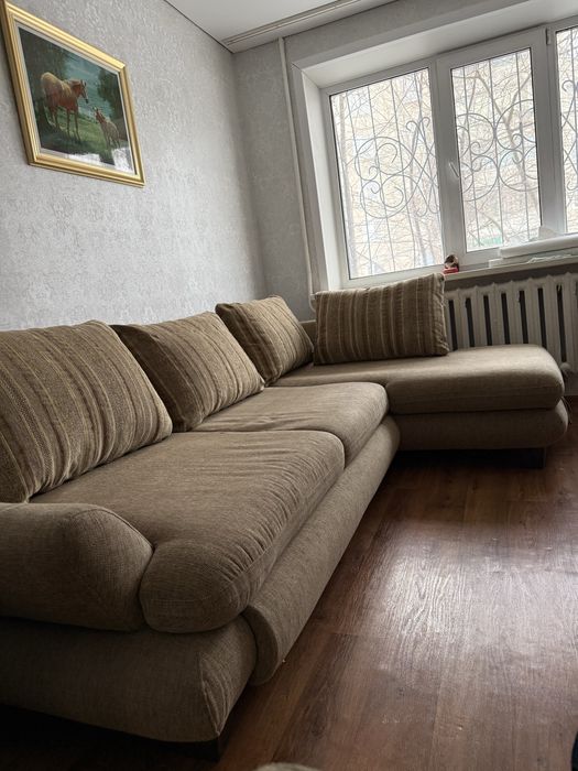 Угловой диван + кресло