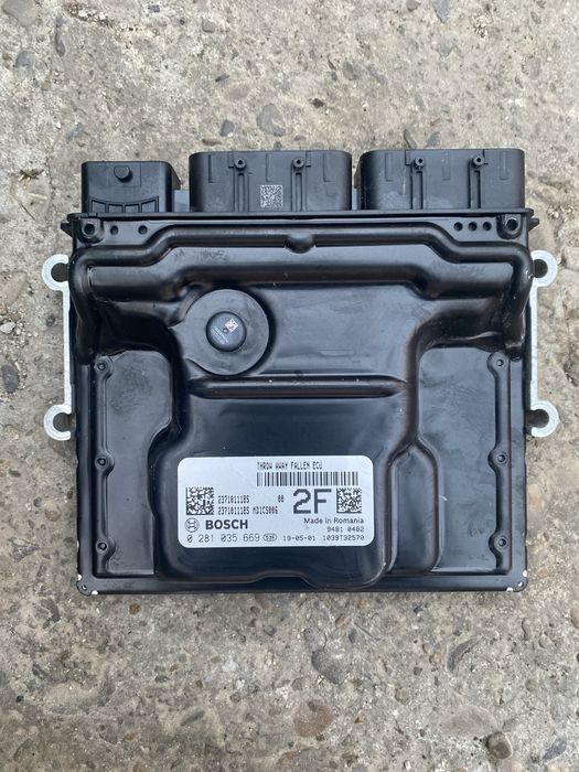Calculator ecu motor Dacia Renault 1.5 dci AdBlue euro 6
