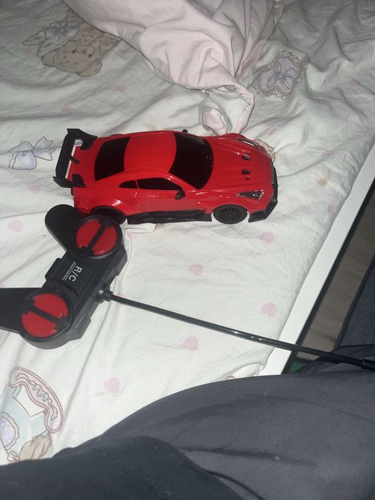 Машинка на пульте