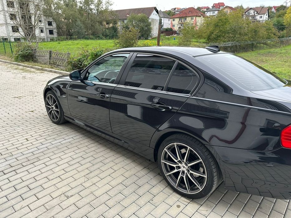 Vând BMW e90 318d