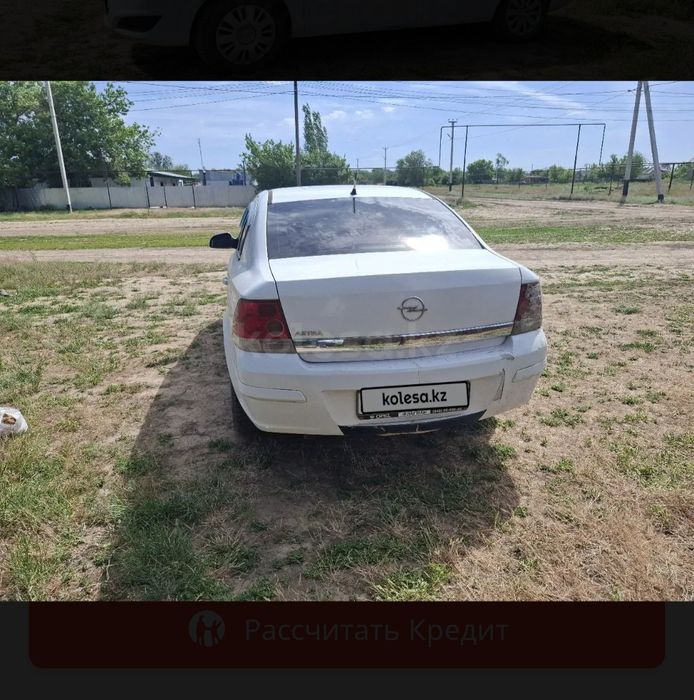 Машина Opel Astra 2010г