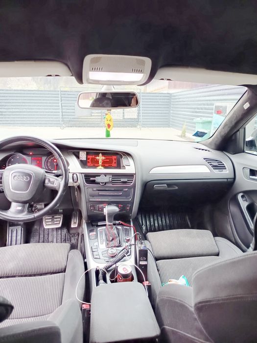 Vând Audi A4 B8 2.0 TDI/An 2010