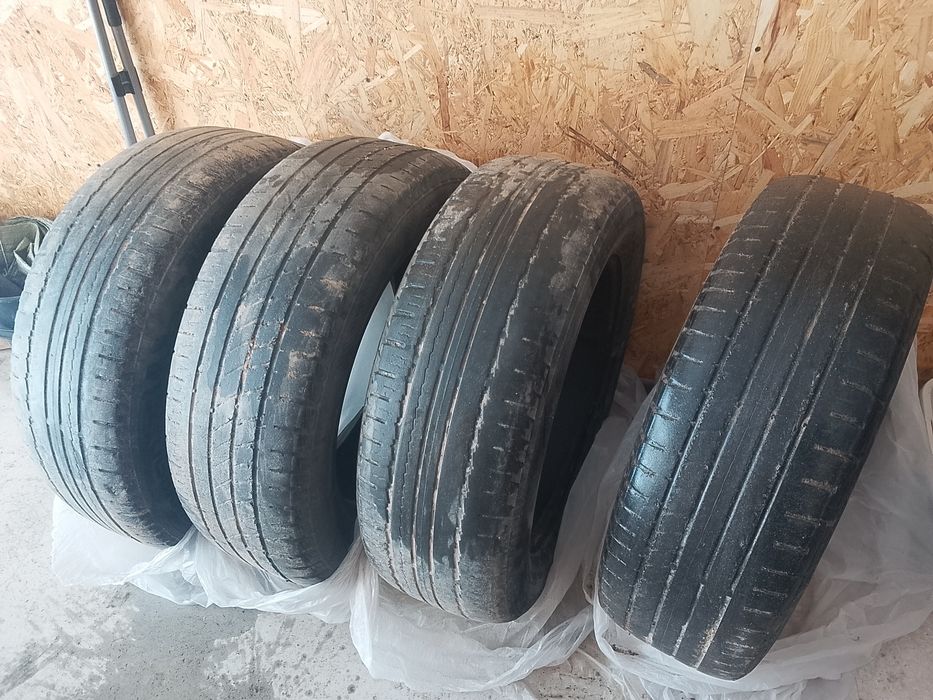 Продам шины на 17