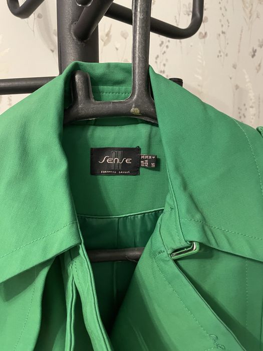 Плащ бренда Evona