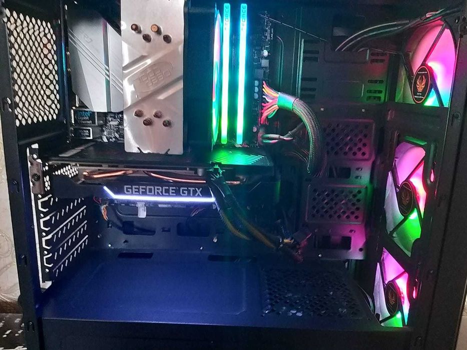 Продам игровой компьютер с RGB