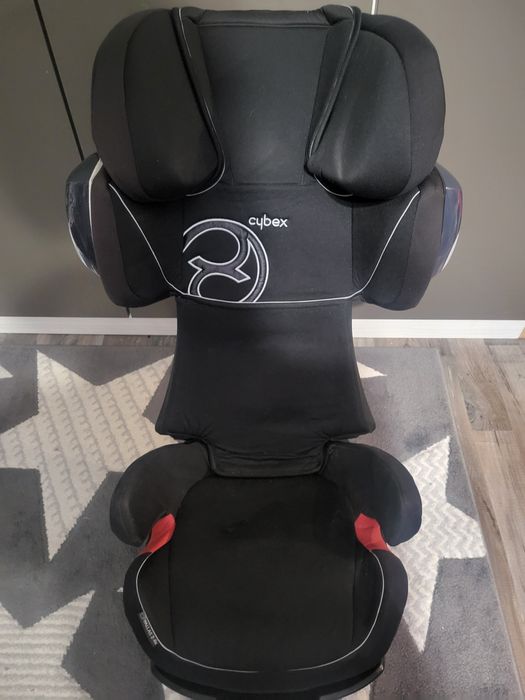 Детски стол за кола