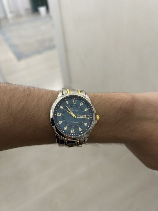 Часы……………………………..