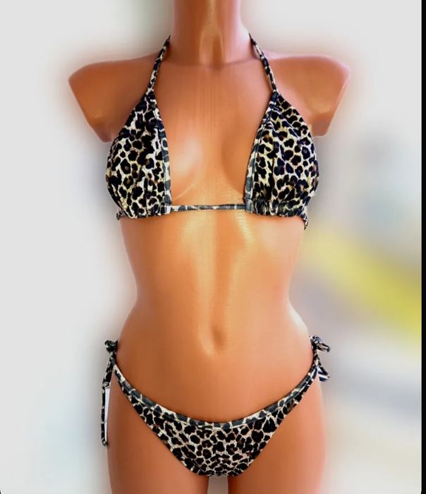 Купальник с уникальным дизайном и приятным материалом