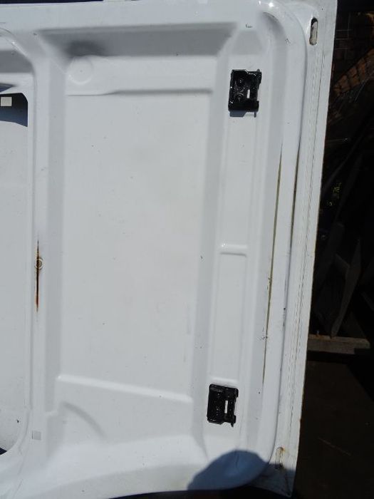 Vand Usa Fata Dreapta Mercedes Sprinter din 2005 volan pe stanga fara rugina fara lovituri