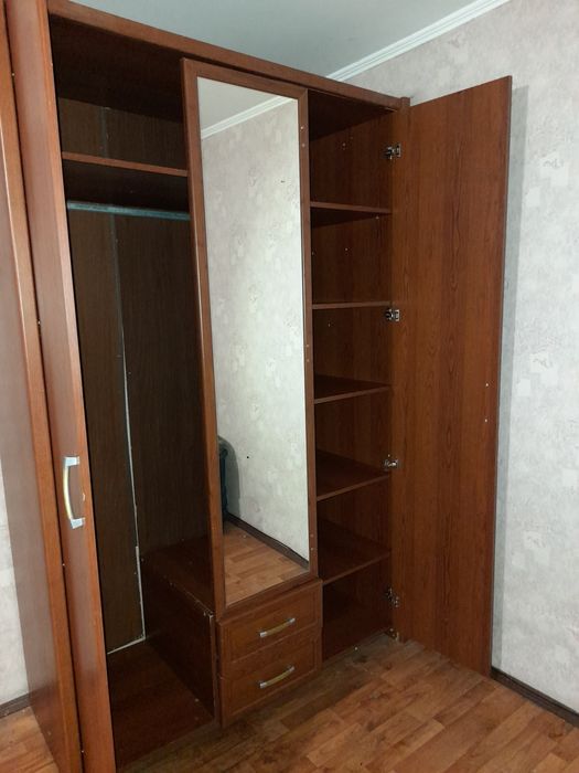 Шкаф для одежды б.у