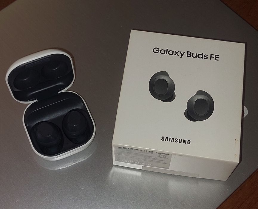 galaxy buds fe black