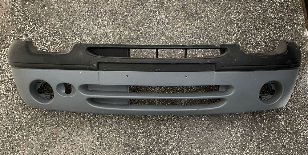 Нова предна броня за Renault Twingio