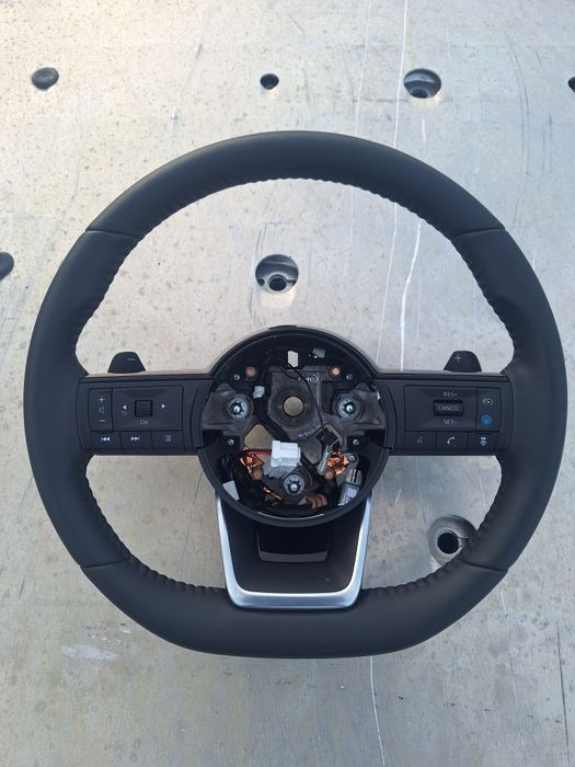 Мултифункционален Волан За Nissan Qashqai J12 от  2021-2024 Година