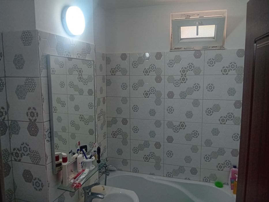 Ap 2 cam Darmanesti zona foarte buna etaj 1 renovat total 1
