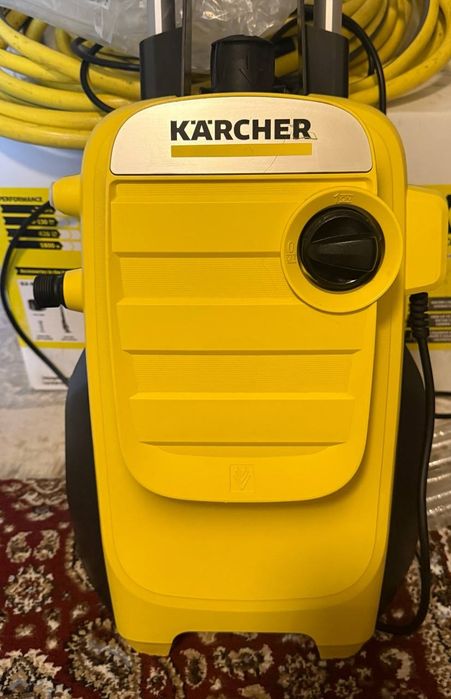 Продаётся практический новый оригинальный карчер  К4.