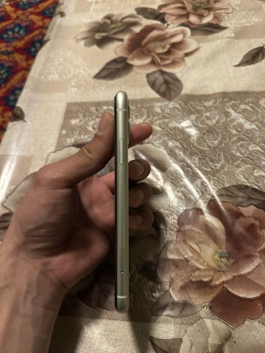 Iphone 11 64 gb akb 100%