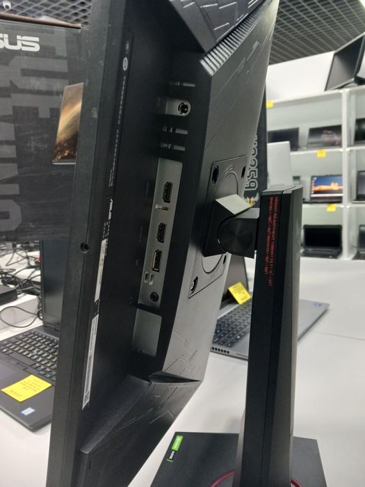 Монитор Asus tuf gaming