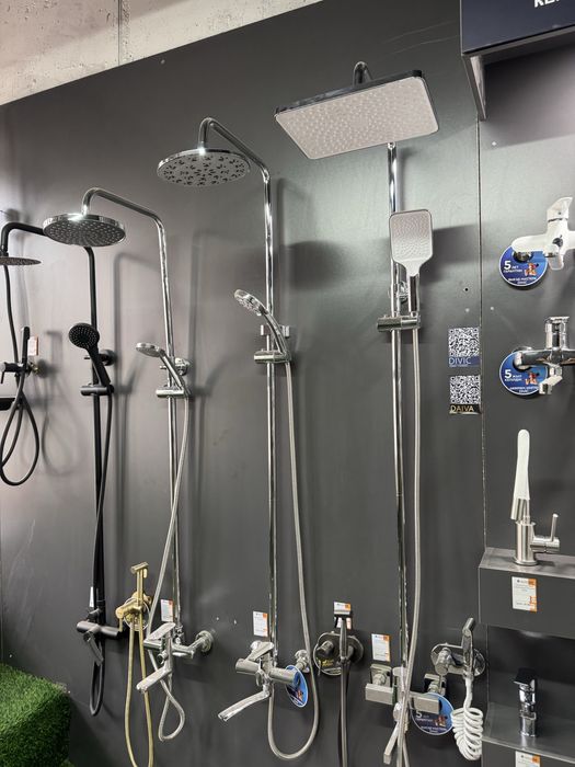 Душевая стойка смеситель для душа