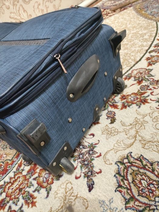 Чемодан. Вместительный