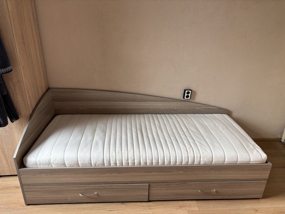 Единично легло + матрак