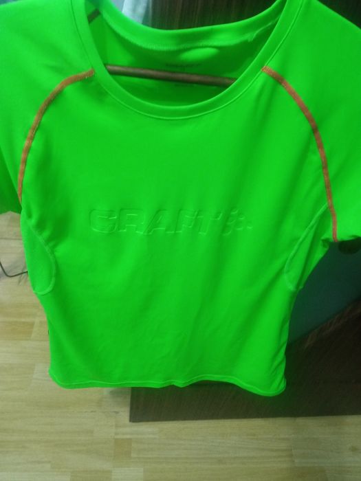 Tricou fara nici un defect +0 bluza cadou una cadou