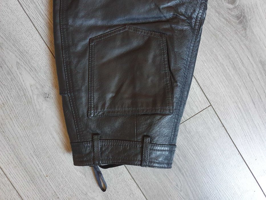 Pantaloni de piele - Marimea D/NL 36 (Talie 67 cm)